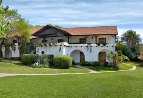 Hotel Bremen & Villa General Belgrano