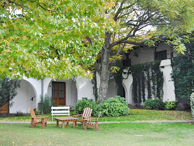 Hotel Bremen & Villa General Belgrano